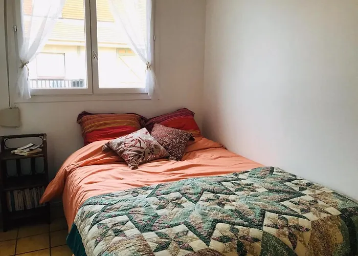 דירה Cosy, Fully Renovated 2-room With Sea View *